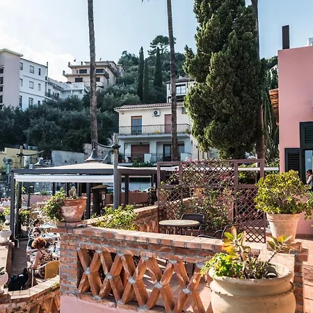 Villino Gallodoro Hotel