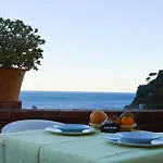 Villino Gallodoro Hotel 2*