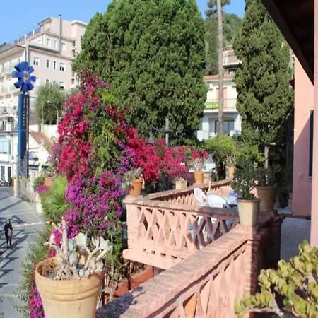 Villino Gallodoro Hotel